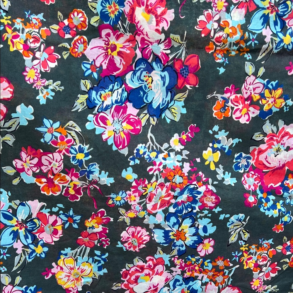 Vera Bradley custom Pretty Posies Floral Tablecloth 55”x120”